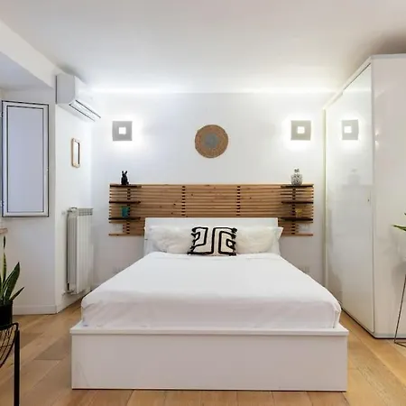Design Loft Near Colosseo Apartamento