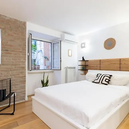 Design Loft Near Colosseo *
