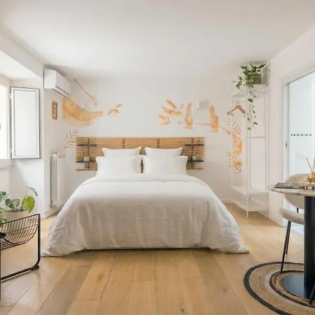 Design Loft Near Colosseo Apartment *