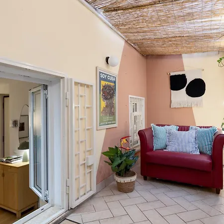 Design Loft Near Colosseo Apartment